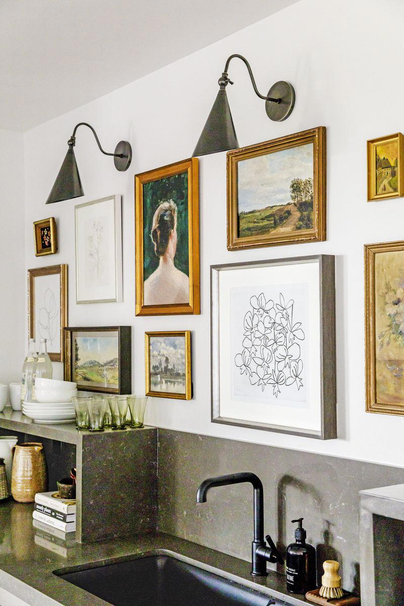 12) Go Big With Art 10) Take a Maximalist Approach, 16) Make the Most of Kitchen Corners, 17) Bring in a Dining Table, 18) Mount a Metal Rack, 20) Keep It Classic, 21) Let Counters Play Double Duty, 24) Install a Pegboard Wall, 25) Add Sleek Open Shelving, 26) Go Big With Art, 29) Infuse Color With Tiles, 34) Add Task Lighting, 36) Go Bold on Top, Neutral on Bottom, 39) Get Smart With Floating Shelves, 40) Keep Most-Used Items on Shelves, 41) Extend Tile from Countertop to Ceiling, 44) Disguise Your Dishwasher, 45) Double up on Pattern and Color, 46) Try Backless Stools, 47) Craft a Wine Nook, 48) Invest in a Rolling Kitchen Cart, 49) Use Vertical Space