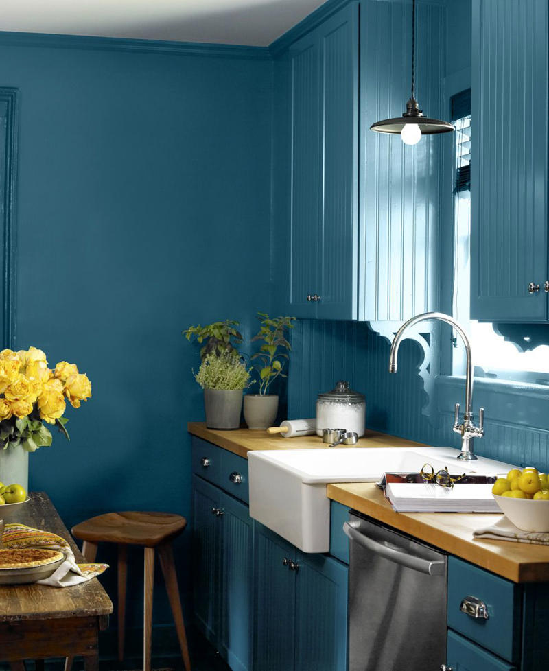 35) Try Backless Stools 10) Take a Maximalist Approach, 16) Make the Most of Kitchen Corners, 17) Bring in a Dining Table, 18) Mount a Metal Rack, 20) Keep It Classic, 21) Let Counters Play Double Duty, 24) Install a Pegboard Wall, 25) Add Sleek Open Shelving, 26) Go Big With Art, 29) Infuse Color With Tiles, 34) Add Task Lighting, 36) Go Bold on Top, Neutral on Bottom, 39) Get Smart With Floating Shelves, 40) Keep Most-Used Items on Shelves, 41) Extend Tile from Countertop to Ceiling, 44) Disguise Your Dishwasher, 45) Double up on Pattern and Color, 46) Try Backless Stools, 47) Craft a Wine Nook, 48) Invest in a Rolling Kitchen Cart, 49) Use Vertical Space