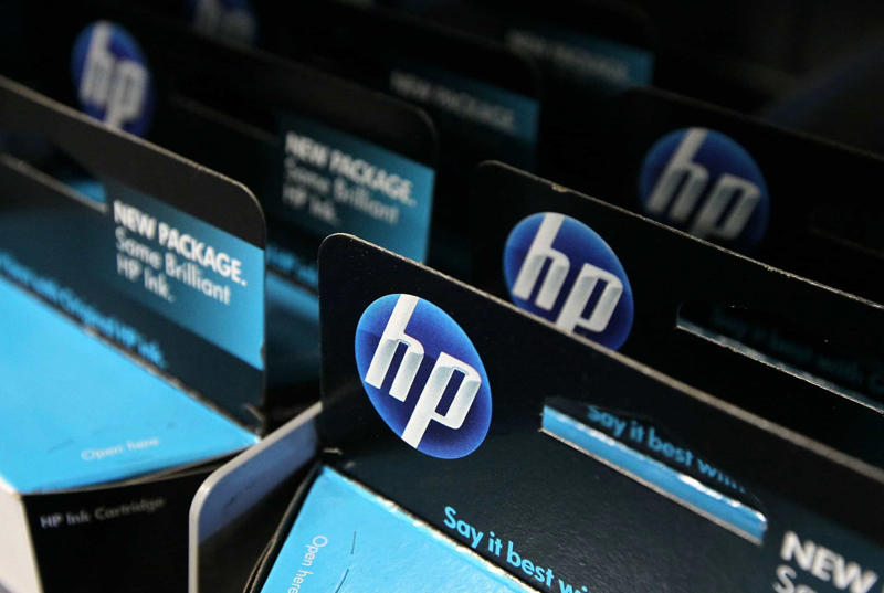 Hewlett-Packard and the computer MySpace and Facebook, Real Network and the MP3 player, Blockbuster and Netflix, Excite and Google, J.K. Rowling and publishers, Ross Perot and Microsoft, Digital Research and IBM, Xerox and the PC, Atari and Apple, Hewlett-Packard and the computer, Kodak and the digital camera, Decca Records and The Beatles, Western Union and the telephone