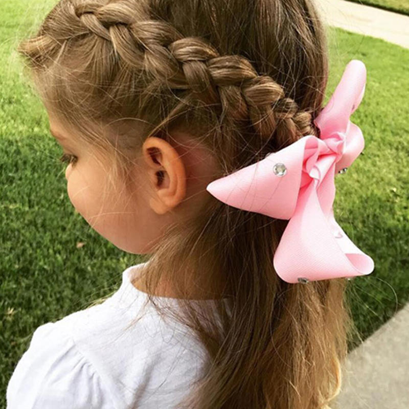 1. Basic ballet bun, 2. Half up half down, 3. Layered/bubble ponytail, 4. Fishtail braid, 5. Double dutch braid