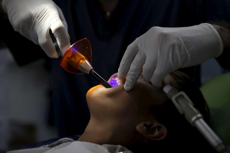 Dentists Tax examiners, Politicians, Dentists, Real estate agents, Car mechanics, Stock traders, School principals, Used car salesmen, TV news anchors/journalists, Insurance jobs, Traffic wardens, Customer care executives, Landlords