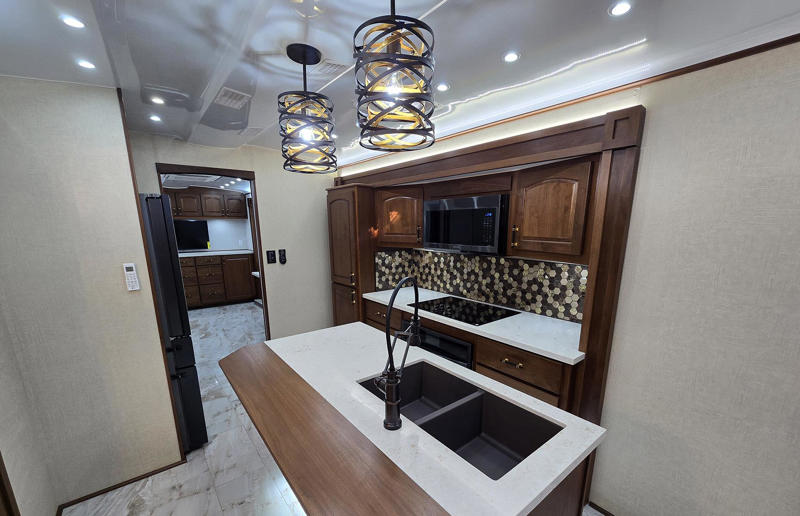 Explore these supersized mobile mansions, SLRV motorhome for a family of eight: 40 feet, eleMMent palazzo Superior: 45 feet, Vin Diesel’s monster trailer: 53 feet, Jennifer Lopez's mammoth motorhome: 53 feet, Will Smith's sprawling RV: 53 feet, SpaceCraft's custom trailer: 54 feet, SpaceCraft's super semi: 57 feet, CMC Caravan's custom mega-motorhomes: up to 61 feet