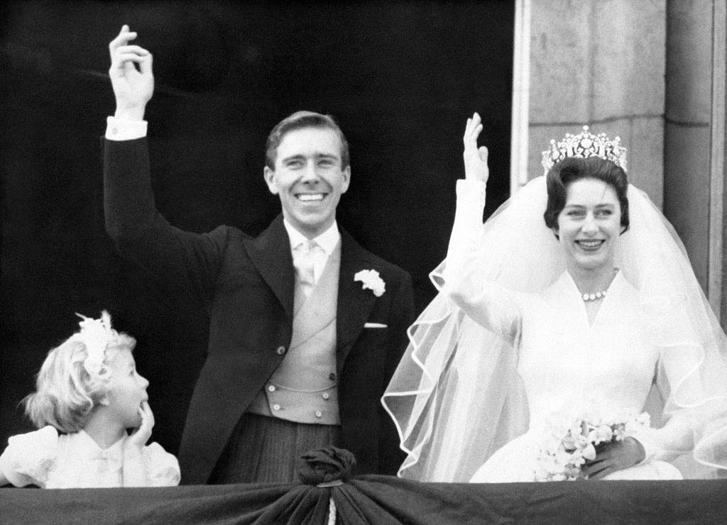 1960: Sammy Davis Jr. and May Britt, 1960: Princess Margaret and Antony Armstrong-Jones, 1960: Eartha Kitt and John William McDonald , 1961: Frank Robinson and Barbara Ann Cole, 1961: Ginger Rogers and William Marshall, 1961: Aretha Franklin and Ted White, 1962: Nancy Kwan and Peter Pock, 1962: Don Juan Carlos of Spain and Princess Sophia of Greece and Denmark, 1962: Jack Lemmon and Felicia Farr, 1963: Tony Curtis and Christine Kaufmann, 1963: Frank Budd and Barbara Jordan , 1963: Betty White and Allen Ludden, 1963: Desi Arnaz and Edith Mack Hirsch, 1963: Terry O'Neill and Vera Day, 1963: Paul Anka and Anne De Zogheb, 1964: Elizabeth Taylor and Richard Burton, 1964: Serge Gainsbourg and Françoise Pancrazzi, 1964: Peter Sellers and Britt Ekland, 1964: Ethel Merman and Ernest Borgnine, 1964: Tippi Hedren and Noel Marshall, 1965: Jane Birkin and John Barry, 1965: Catherine Deneuve and David Bailey, 1965: Johnny Hallyday and Sylvie Vartan, 1965: Ringo Starr and Maureen Cox, 1966: Pelé and Rosemeri dos Reis Cholbi, 1966: Frank Sinatra and Mia Farrow, 1966: Sophia Loren and Carlo Ponti, 1966: George Harrison and Pattie Boyd, 1966: Brigitte Bardot and Gunter Sachs, 1967: Jane Fonda and Roger Vadim, 1967: Raquel Welch and Patrick Curtis, 1967: Liza Minnelli and Peter Allen, 1967: Elvis Presley and Priscilla Beaulieu, 1968: Jacqueline Kennedy and Aristotle Onassis, 1968: Wayne Newton and Elaine Okamura, 1969: Judy Garland and Mickey Deans, 1969: John Lennon and Yoko Ono, 1969: Audrey Hepburn and Andrea Dotti, 1969: Linda Eastman and Paul McCartney , 1969: Lulu and Maurice Gibb, 1969: Roger Moore and Luisa Mattioli
