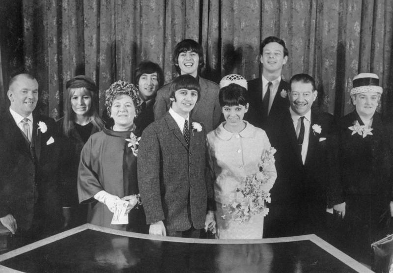 1960: Sammy Davis Jr. and May Britt, 1960: Princess Margaret and Antony Armstrong-Jones, 1960: Eartha Kitt and John William McDonald , 1961: Frank Robinson and Barbara Ann Cole, 1961: Ginger Rogers and William Marshall, 1961: Aretha Franklin and Ted White, 1962: Nancy Kwan and Peter Pock, 1962: Don Juan Carlos of Spain and Princess Sophia of Greece and Denmark, 1962: Jack Lemmon and Felicia Farr, 1963: Tony Curtis and Christine Kaufmann, 1963: Frank Budd and Barbara Jordan , 1963: Betty White and Allen Ludden, 1963: Desi Arnaz and Edith Mack Hirsch, 1963: Terry O'Neill and Vera Day, 1963: Paul Anka and Anne De Zogheb, 1964: Elizabeth Taylor and Richard Burton, 1964: Serge Gainsbourg and Françoise Pancrazzi, 1964: Peter Sellers and Britt Ekland, 1964: Ethel Merman and Ernest Borgnine, 1964: Tippi Hedren and Noel Marshall, 1965: Jane Birkin and John Barry, 1965: Catherine Deneuve and David Bailey, 1965: Johnny Hallyday and Sylvie Vartan, 1965: Ringo Starr and Maureen Cox, 1966: Pelé and Rosemeri dos Reis Cholbi, 1966: Frank Sinatra and Mia Farrow, 1966: Sophia Loren and Carlo Ponti, 1966: George Harrison and Pattie Boyd, 1966: Brigitte Bardot and Gunter Sachs, 1967: Jane Fonda and Roger Vadim, 1967: Raquel Welch and Patrick Curtis, 1967: Liza Minnelli and Peter Allen, 1967: Elvis Presley and Priscilla Beaulieu, 1968: Jacqueline Kennedy and Aristotle Onassis, 1968: Wayne Newton and Elaine Okamura, 1969: Judy Garland and Mickey Deans, 1969: John Lennon and Yoko Ono, 1969: Audrey Hepburn and Andrea Dotti, 1969: Linda Eastman and Paul McCartney , 1969: Lulu and Maurice Gibb, 1969: Roger Moore and Luisa Mattioli