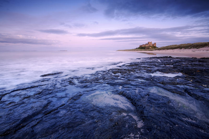 Bamburgh, England Basilica Cistern, อิสตันบูล, ตุรกี, บิกเบน, ลอนดอน, อังกฤษ, ชลาคาร Adalaj, อินเดีย, ปอร์โตเวเนเร, อิตาลี, อุทยาน Rodrigues Alves, บราซิล, Rani ki Vav, อินเดีย, วัดอรุณ, ไทย, ประตูชัยถนนออกัสตา, โปรตุเกส, ทัชมาฮาล, อินเดีย, ป้อมแดง, อินเดีย, น้ำพุเทรวี, อิตาลี, ติวานากู, โบลิเวีย, สเบตลา, ตูนิเซีย, ป้อมจิตตอร์, อินเดีย, สวนจีน สิงคโปร์, เปตรา จอร์แดน, ซุ้มประตูคอนสแตนติน, อิตาลี, Yaxchilán, เม็กซิโก, โรงอาบน้ำคาราคัลลา, อิตาลี, San Miguel de Allende, เม็กซิโก, วิหารโอลิมเปียนซูส กรุงเอเธนส์ ประเทศกรีซ, ถ้ำฟราซาสซี ประเทศอิตาลี, สุสานซิลลูสตานี ประเทศเปรู, สำนักแห่งเอเธนส์ ประเทศกรีซ, ลาซซาเรตโตแห่งอันโคนา ประเทศอิตาลี, วิหารเอเรคธีออน กรีซ, อนุสรณ์สถานแห่งชาติเดวิลโพสต์ไพล์ แคลิฟอร์เนีย, สุสานหลวง เปตรา จอร์แดน, ตูลุม, เม็กซิโก, แบมบะระ, อังกฤษ, บูดาเปสต์, ฮังการี, ป้อมอาเมร์, อินเดีย, มาชูปิกชู, เปรู, ตอสสาเดอมาร์, สเปน, สวน Gonaitei, ญี่ปุ่น, วิคโลว์, ไอร์แลนด์, ปาเลงเก, เม็กซิโก, Bethesda Terrace, นิวยอร์ก, สหรัฐฯ, โบสถ์ซานปิเอโตร, อิตาลี, สวนชา, มณฑลฉางซิง, จีน, มัสยิด Tin Mal, โมร็อกโก, ป่าสงวนแห่งชาติ Uinta-Wasatch-Cache, ยูทาห์, สหรัฐอเมริกา, ไดโกจิ, เกียวโต, ญี่ปุ่น, แอริโซนา, สหรัฐอเมริกา, อุทยานประวัติศาสตร์แห่งรัฐ Ward Charcoal Ovens ใกล้อีลี, เนวาดา, Vallone dei Mulini, อิตาลี, อุทยานแห่งรัฐสมิธ ร็อค, ออริกอน, สหรัฐอเมริกา, San Juan de Gaztelugatxe, สเปน, ป้อมรายครห์, อินเดีย, หอสังเกตการณ์ทะเลทรายแกรนด์แคนยอน, แอริโซนา, สหรัฐฯ, พระราชวังอิมพีเรียล, ญี่ปุ่น, ซากปราสาทเพนนาร์ด, สหราชอาณาจักร, ปราสาทอิวะคุนิ, ญี่ปุ่น, จังหวัดนางาโนะ, ญี่ปุ่น, วิหารพาร์เธนอน, กรีซ, ปราสาท Classiebawn, ไอร์แลนด์, เชฟชาอูน, โมร็อกโก, สวนชินจูกุ เกียวเอ็น, ญี่ปุ่น, ลักซอร์, อียิปต์, สะพานโบราณจั่วอิง, จีน, ปราสาท Torrechiara, อิตาลี, สวนราชพฤกษ์, ไทย, กำแพงเมืองจีน, ซากปรักหักพังจัตุรัสโรมัน, อิตาลี, ป้อม Lovrijenac, โครเอเชีย, กังหันลมพิทสโตน, บักกิงแฮมเชอร์, คาซามิลา, สเปน, ซากปรักหักพังของชาวมายันในซูนานตูนิช, เบลีซ, กัสเตลโนด์ ลา ชาแปล, ฝรั่งเศส, ปราสาทเบร์ลังกา เด ดูเอโร, สเปน, วิหารลักซอร์, อียิปต์, ประตูราชสีห์, ตุรกี, Trethevy Quoit, คอร์นวอลล์, Tinghir, โมร็อกโก, ปราสาทวอลซิน, เบลเยียม, ปาลาซโซ เวคคิโอ, อิตาลี, วิหารแห่งโพไซดอน, กรีซ, ไรน์แลนด์-พาลาทิเนต, เยอรมนี, แคนยอนเดอเชลลี, แอริโซนา, สหรัฐอเมริกา, นิวยอร์ก ซิตี้, จังหวัดคาโย, เบลีซ, ทิกัล, เอลเปเตง, กัวเตมาลา