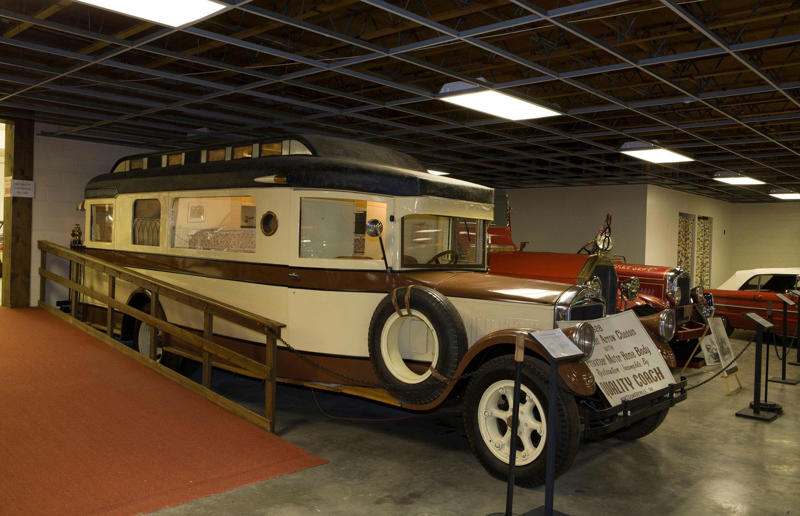 Pierce-Arrow Fleet Privateer Housecar: wow-factor status symbol Gorgeous trailers and motorhomes from yesteryear, Romani and Irish Traveller vardos, Vardo RV inspiration, The Wanderer: inspiration for the world's first RV movement, Ford Model T Motor Caravan: exquisite renovation, Eccles Caravan (1926): the world's first mass-manufactured trailer, Eccles Caravan: fine craftsmanship, Eccles Caravan: posh interior, Pierce-Arrow Fleet Housecar (1928): luxury custom motorhome, Pierce-Arrow Fleet Privateer Housecar: wow-factor status symbol, Home from Home: cottage on wheels, Airstream Clipper: the battle for production, Airstream Clipper: impressive amenities, Shasta Airflyte: America's one-time most popular trailer