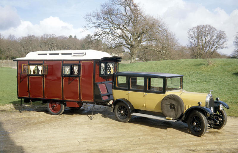 Eccles Caravan (1926): the world's first mass-manufactured trailer Gorgeous trailers and motorhomes from yesteryear, Romani and Irish Traveller vardos, Vardo RV inspiration, The Wanderer: inspiration for the world's first RV movement, Ford Model T Motor Caravan: exquisite renovation, Eccles Caravan (1926): the world's first mass-manufactured trailer, Eccles Caravan: fine craftsmanship, Eccles Caravan: posh interior, Pierce-Arrow Fleet Housecar (1928): luxury custom motorhome, Pierce-Arrow Fleet Privateer Housecar: wow-factor status symbol, Home from Home: cottage on wheels, Airstream Clipper: the battle for production, Airstream Clipper: impressive amenities, Shasta Airflyte: America's one-time most popular trailer