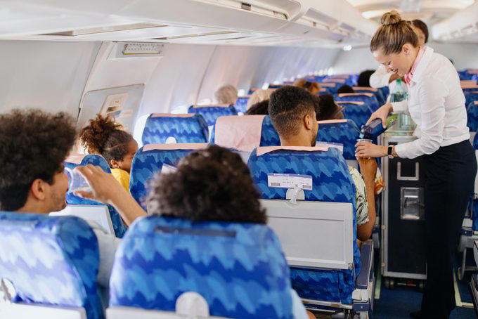 The dos and don’ts of flying, Enforcing the rules for other passengers, Organizing the overhead bins, Tugging their sleeve to get their attention, Asking them to fill your reusable water bottle, Serving yourself from the drink cart, Handing them a dirty diaper to throw away, Stowing your carry-on too carefully, Calling them over to chat, Flirting with them, Not letting them know you’re terrified of flying, Throwing away other people’s trash, Calling them by a term of endearment, Thanking the pilot at the end of the flight, More midflight missteps