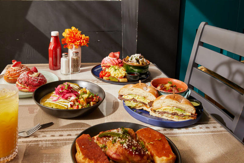 THE SPOTS, El Mil Amores, Foreign Cinema, Hong Kong Lounge, Piccino Presidio, Reem's Mission, Kitchen Story, Early To Rise, Tartine Manufactory, Smoke Soul Kitchen, Outerlands, Piglet & Co, Tastebuds, Mayaflor, Causwells, The Front Porch