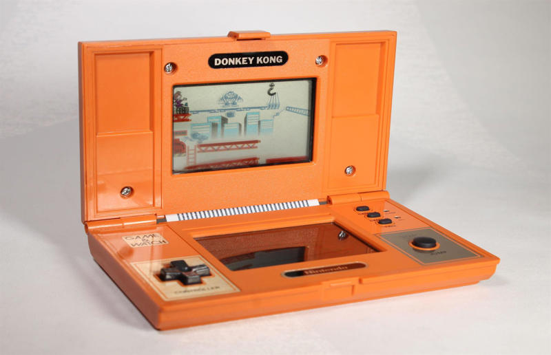 Nintendo Donkey Kong Game & Watch Old tech worth serious money, Nintendo Donkey Kong Game & Watch, Amstrad CPC 464, Nintendo Game Boy Color Ozzie! Ozzie! Ozzie!, Coleco Industries ColecoVision, Commodore PET 2001, Super Nintendo Entertainment System, Sinclair ZX Spectrum, NeXTcube, Apple III, Nintendo Game Boy Micro Mother 3 Deluxe, IBM 5150, Apple II, Nintendo Game Boy Pocket Emerald Green, Sega Mega Drive 2, Commodore 64, Original Nintendo Game Boy, IMSAI 8080, Atari 2600, NEC Home Electronic/Hudson Soft TurboDuo, Sega Genesis Model 1, Apple Macintosh 128K, Acorn System 1, Sony PlayStation 2 European Automobile Color Collection, Sega Dreamcast Divers 2000 CX-1, Apple Lisa, Commodore 65