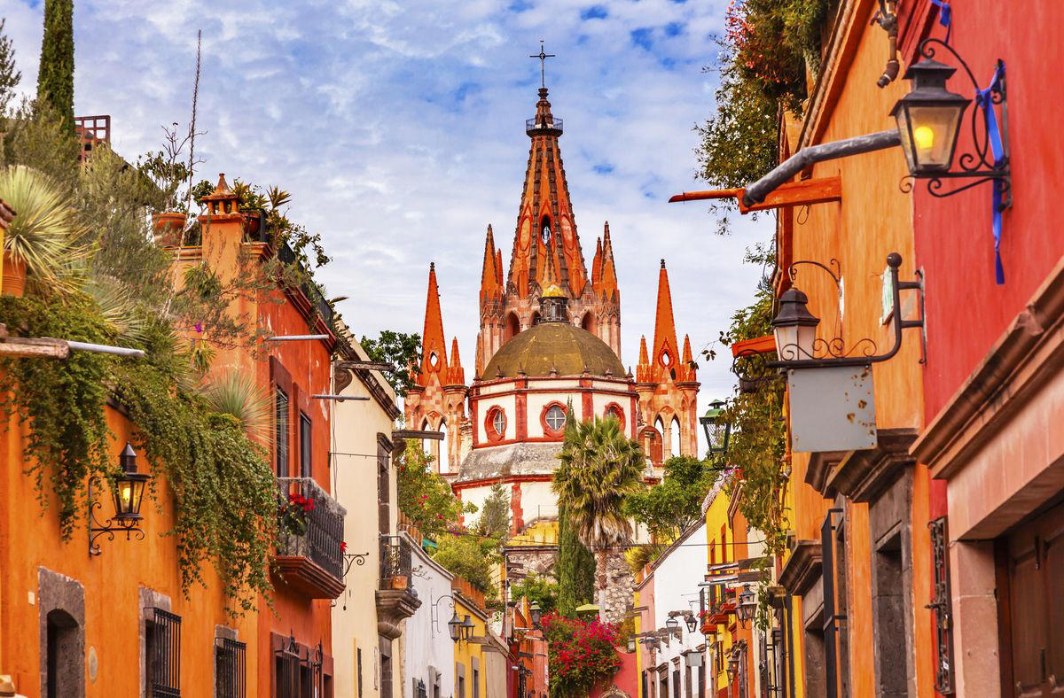St. Lucia, Newport, Rhode Island, Charleston, South Carolina, Guanacaste, Costa Rica, San Miguel de Allende, Mexico, Paradise Valley, Montana, San Sebastian, Spain, Colorado Springs, Colorado, USA , Sonoma, California, Cape Town, South Africa, Quebec, Canada, Barnard, Vermont, U.S., London, England, U.K., New York, New York , Santa Barbara, California, U.S.