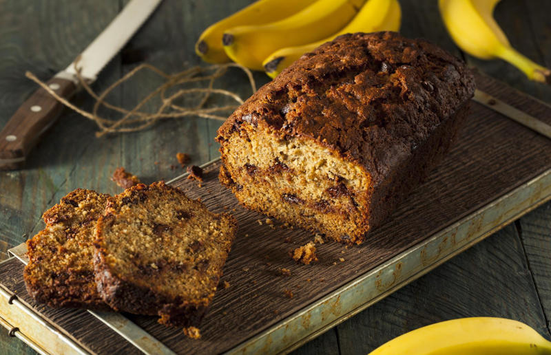 Banana bread Sugary-sweet air fryer treats, Berry crumble, Chocolate fondant, Nectarine galette, Profiteroles, 'Baked' peaches, Strawberry and cream tartlets, Baked pears in honey, S'mores cookies, Cinnamon French toast, Coconut macaroons, Blackened bananas, 'Grilled' pineapple, Banana bread, Amaretti biscuits, Chocolate chip cookies, Oat and raisin bars, Blueberry muffins, Snickerdoodles, Banana chips, Shortbread