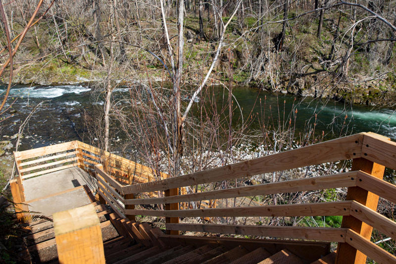 Closer to Salem, North Santiam County Park, Little North Fork Park, Bear Creek Park, Little North Santiam swimming holes , Quartzville Creek , Spong's Landing County Park, Scotts Mills Falls , Larwood Covered Bridge Wayside , Foster Lake , Detroit Lake, Breitenbush Road 46, Mount Jefferson Wilderness lakes, Santiam Pass lakes, McDowell Creek Falls County Park, River Bend County Park, Cascadia County Park , Trout Creek/Yukwah/House Rock campgrounds, Closer to Eugene, Triangle Lake waterslides , Coastal Lakes: Cleawox, Woahink, Loon, Siltcoos , Hayden Bridge County Boat Landing, Fall Creek, Dorena Lake, Dexter Reservoir, Row River (Wildwood Falls) , Odell and Crescent lakes , Blue River and Cougar reservoirs , Salmon Creek Falls Day Use Area, Fern Ridge Reservoir , Northern Willamette Valley / Portland area, Big Eddy Picnic Site , Clackamas River swimming spots, Three Bears Recreation Site , Lewis and Clark State Recreation Site 
