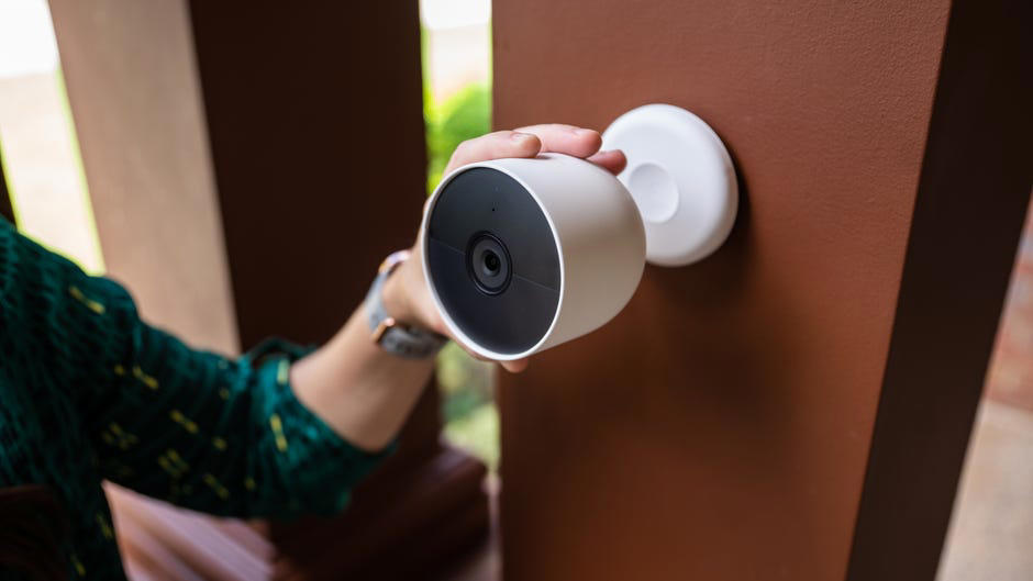 So, which camera mount is best?, Screw-in wall bases, Screw-in base with Magnetic mount, Wired-in mounts, Plug-in shelf mounts (indoor), Wireless shelf mounts, Adhesive sticker mounts, Light bulb mounts, What about solar panel add-ons?