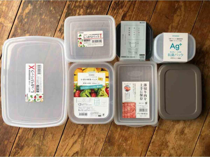 110円（税込）から購入できる圧倒的な安さ, 2.ダイソーのタッパーは容器の大きさ・種類も豊富で便利, 3.耐熱・耐冷性に優れさまざまな場面で使える, ダイソーのタッパーに関する良い口コミ, ダイソーのタッパーに関する悪い口コミ, 1.100均ダイソーのタッパー「楽ちんパックスクエア」は使い勝手抜群で洗いやすい！, 2.100均ダイソーのタッパー「レクタングルシール500」は密封性が優秀 , 3.100均ダイソーのタッパー「レクタングルシール1200」はおかず保存に便利な大きいサイズ , 4.100均ダイソーのタッパー「ガラスポット」は密閉に優れる, 5.100均ダイソーのタッパー「口の広いガラスポット」はピクルスに重宝 , 6.100均ダイソーのタッパー「キッチンフィット2クリア」は魚の温めに便利 , 7.100均ダイソーのタッパー「プチコンテナ」は細々とした食材の保存に！, 8.100均ダイソーのタッパー「レンジパック（エア弁付き）」はご飯の保存におすすめ, 9.100均ダイソーのタッパー「楽ちんパック浅型」は冷凍＆電子レンジOKの薄型タイプ , 10.100均ダイソーのタッパー「中身が見えるキャニスター」は透明度＆密封性◎, 11.100均ダイソーのタッパー「保存容器としても使えるお弁当箱」は液漏れしにくい！ , 12.100均ダイソーのタッパー「耐熱ガラス食器（正方形800ml）」はオーブンOK！カレーやキムチにも◎, 13.100均ダイソーのタッパー「クリアパック（300mL、3個）」は重ねられる！ , 14.100均ダイソーのタッパー「立てて置ける保存容器 小分け」, 15.100均ダイソーのタッパー「新鮮レンジパック、ロックタイプ（トイ・ストーリー）」はキャラクターデザインがかわいい, 16.100均ダイソーのタッパー「ミニパック角4P 100ml×4」は薄型ミニサイズの可愛い保存容器 , ダイソーでは底が深いタイプのタッパーもある？, ダイソーのタッパーの売り場はどこ？, ダイソーには電子レンジでパスタを作れるタッパーもある？, ダイソーでは洗いやすいタッパーはある？, ダイソーにはおにぎり用のタッパー・ケースもある？, ダイソーにはきゅうりの漬物を作れるタッパーもある？, ダイソーには折りたたみ可能なタッパーもある？