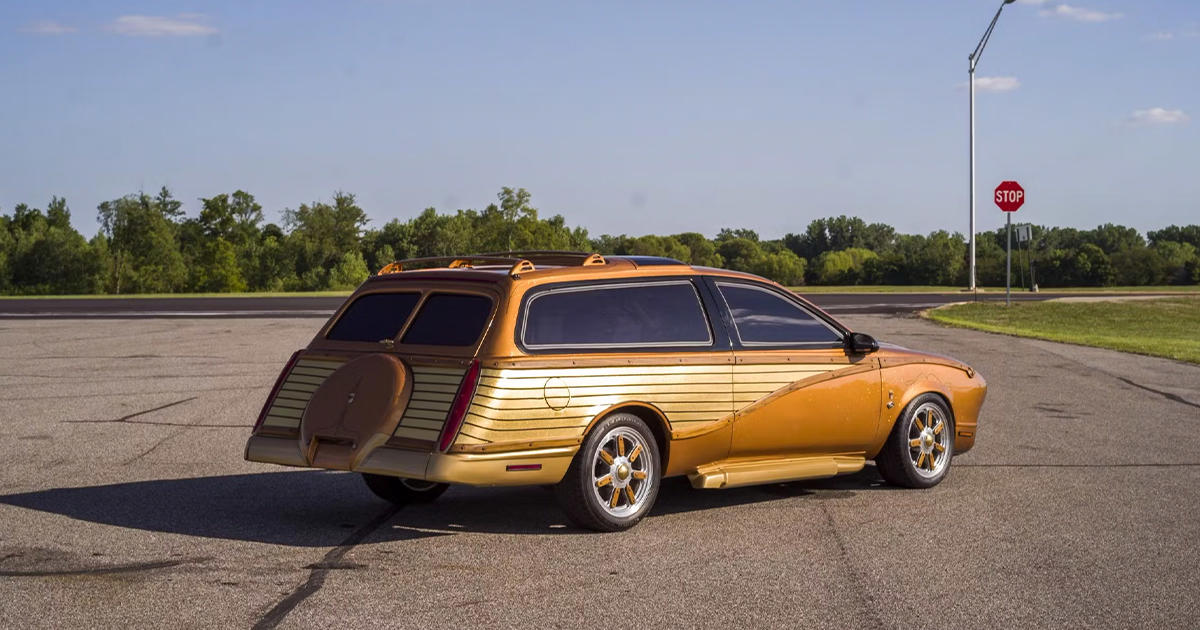 1998 Mercury Cougar “Woodie” 2050 (cont’d) All Hail The King Of The Kustomizers, Barris' Ferrari 308 GTS, Barris' Ferrari 308 GTS (cont’d), T Buggy Prototype, T Buggy Prototype (cont’d), Bill Carr’s 1955 Chevrolet “Aztec”, Bill Carr’s 1955 Chevrolet “Aztec” (cont’d), Munster Koach, Munster Koach (cont’d), 1966 Batmobile, 1966 Batmobile (cont’d), Ala Kart, Ala Kart (cont’d), 1998 Mercury Cougar “Woodie” 2050, 1998 Mercury Cougar “Woodie” 2050 (cont’d), The Barrister, The Barrister (cont’d), Bob Nordskog's 1963 "Asteroid" Corvette, Bob Nordskog's 1963 "Asteroid" Corvette (cont’d), Barris’ 1975 SnakePit, Barris’ 1975 SnakePit (cont’d), 1958 Custom Corvette, 1958 Custom Corvette (cont’d), Jurassic Park Tour Vehicles, Jurassic Park Tour Vehicles (cont’d), The Emperor, The Emperor (cont’d), Voxmobile, Voxmobile (cont’d), Kargoyle, Kargoyle (cont’d)