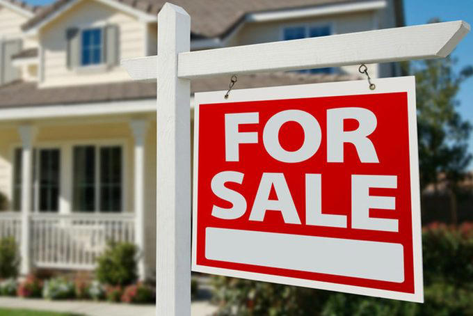 Don’t Spend Big Money on Improvements, Don’t Disregard Curb Appeal, Don’t Ask for More Than Your Home is Worth, Don’t Leave Clutter in Your Closet, Don’t Forget, Odors Linger, Don’t Forget the Details, Don’t Go Overboard with Personal Effects, Don’t Add Urinals, Don’t Add a Sunroom, Don’t Get Too Trendy, Don’t Stick to the ’99’ Strategy, Don’t Discount Herd Mentality, Don’t Get ‘Creative’ with Your Asking Price, Don’t Forget a Pricing Contingency Plan, Don’t Forget to Look at the Comparables, Don’t Forget to Compare Square Footage, Don’t Be Unprepared for Closing Costs, Don’t Forget to Speak Up, Don’t Ignore the Inspection Report, Don’t Forget to Have Safety Equipment Installed and Working, Don’t Forget to Inform the Appraiser of Improvements, Don’t Hover Over the Appraiser, Don’t Gloss Over the Appraisal, Don’t Take Your Own Photos, Don’t Be Negative, Don’t Force Brands on Buyers, Don’t Be Offended by a Low Offer, Don’t Refuse to Make Repairs During Negotiation, Don’t Forget to Be Properly Insured, Don’t Sign a Contract with an Unqualified Buyer, Don’t Forget to Protect Against Low Appraisal, Don’t Forget to Turn Up the Light, Don’t Put Off Researching Brokers, Don’t Assume You Have to Sell in Spring