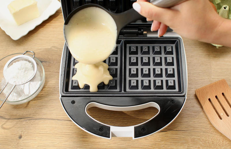 Get the waffle iron hot Wonderful waffles, Pick the right waffle iron for you, Think about ingredients, Aim for lump-free batter, Whisk, but don’t over-whisk, Make the batter in advance, Get the waffle iron hot, Separate your eggs, Add oil for crispy waffles, Don't just use your iron for waffles, Cornbread waffles, Sourdough waffles, Potato rösti waffles, Falafel waffles, Charcoal waffles, Sweet potato waffles, Avocado, asparagus and rocket waffles, Pizza breakfast waffles, Fried chicken and waffles, Parmesan waffles with jammy eggs and asparagus, Waffle Benedict, Waffle sandwiches, Avocado and smoked salmon waffles, Scandi-style waffles, Spinach waffles, Berries and maple syrup, Creamy berry and chocolate waffles, Sour cream waffles, Gluten-free waffles, Chocolate waffles, Vegan waffles, Beyond berries..., Bubble waffles, Pecan praline waffles, Waffle cones