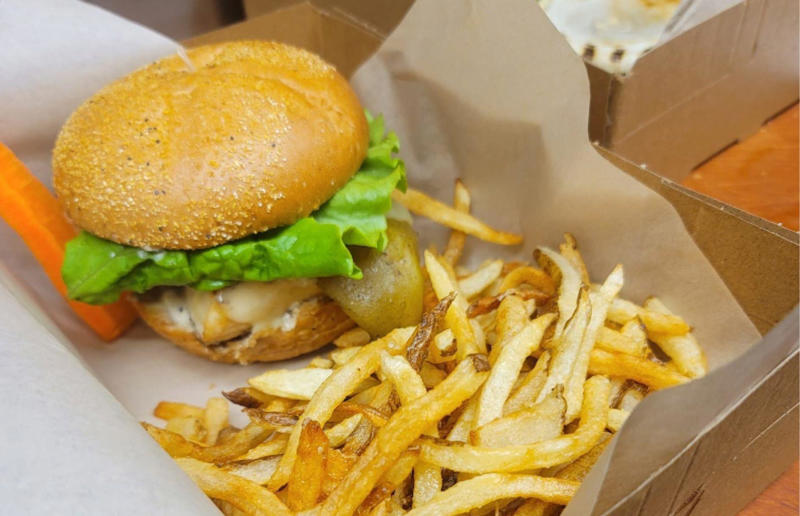 6. Hawaii: hamburger, Kua Aina Sandwich Shop, Haleiwa 54. Tennessee: Dyer's Single, Dyer's Burgers, Memphis, 53. Alabama: hamburger, Dub's Burgers, Athens, 52. Connecticut: The Original Burger, Louis' Lunch, New Haven, 51. California: Steakburger, The Apple Pan, Los Angeles, 50. Iowa: hamburger, B-Bops, various locations, 49. Maine: hamburger, Black Cow, Portland, 48. New Jersey: hamburger, White Manna, Hackensack, 47. New Hampshire: hamburger, Gilley’s Diner, Portsmouth, 46. Massachusetts: Hamburg, White Hut, West Springfield, 45. California: hamburger, In-N-Out Burger, various locations, 44. District of Columbia: Farmhouse Burger, Good Stuff Eatery, Georgetown, 43. Mississippi: Slugburger, Latham's Hamburger Inn, New Albany, 42. Utah: Big Ben, Burger Bar, Roy, 41. Wisconsin: hamburger, Sobelman's Pub & Grill, Milwaukee, 40. Wyoming: The Liberty Burger, Liberty Burger, Jackson, 39. Illinois: House-blend prime beef burger, Butcher & The Burger, Chicago, 38. Arizona: The Standard at The Stand Arcadia Burger Shoppe, Phoenix, 37. Colorado: Cricket Burger, The Cherry Cricket, Denver, 36. New York: Luger burger, Peter Luger Steakhouse, New York City, 35. Delaware: FTC, Farmer & the Cow, Wilmington, 34. Minnesota: Jucy Lucy, Matt’s Bar, Minneapolis, 33. Pennsylvania: hamburger, M2O Burgers & Salads, Philadelphia, 32. South Carolina: Classic, Big Gun Burger Shop, Charleston, 31. Idaho: The Classic, Holy Cow!, Nampa, 30. Kansas: House Burger, Dempsey's Burger Pub, Wichita, 29. Missouri: hamburger, Town Topic, Kansas City, 28. Nebraska: The Original, Cheeseburgers, Omaha, 27. New Mexico: Rustic, Rustic On The Green, Albuquerque, 26. Indiana: Smash burger, Workingman’s Friend, Indianapolis, 25. Vermont: Worthy Burger, Worthy Burger, South Royalton and Woodstock, 24. Arkansas: traditional hamburger, Hugo's, Fayetteville, 23. Texas: Tookie's Burger, Tookie's Hamburgers & More, Kemah, 22. Nevada: Plain Jane, Beefy's, Reno, 21. Georgia: Green Truck Classic, Green Truck Pub, Savannah, 20. New York: hamburger, All-American Hamburger Drive-In, Massapequa, 19. North Dakota: Carport, Sickies Garage Burgers & Brews, various locations, 18. Michigan: sliders, Motz’s Burgers, Detroit, 17. Michigan: Ground Round, Miller’s Bar, Dearborn, 16. Florida: hamburger, Mac's Drive-Thru, Gainesville, 15. West Virginia: Oscar, Oscar’s Breakfast, Burgers & Brews, Barboursville, 14. North Carolina: hamburger, Brooks’ Sandwich House, Charlotte, 13. Kentucky: The Purist, Bard's Burgers & Chili, Covington, 12. Maryland: Hamburger, Burger Bros., Towson, 11. Oklahoma: single onion burger, Tucker's Onion Burgers, various locations, 10. Rhode Island: Stanley Burger, Stanley’s Famous Hamburgers, Central Falls, 9. Virginia: Beauvine, Beauvine Burger Concept, Richmond, 8. Oregon: The Original 100, Hwy 101 Burger, Lincoln City, 7. Ohio: hamburger, Kewpee Hamburgers, Lima, 6. Hawaii: hamburger, Kua Aina Sandwich Shop, Haleiwa, 5. Alaska: The Burger Stop, Tommy's Burger Stop, Anchorage, 4. Montana: Hamburger, The Burger Drive, Billings, 3. Washington: Seattle Classic, Von's 1000 Spirits, Seattle, 2. Louisiana: Butcher Burger, Cochon Butcher, New Orleans