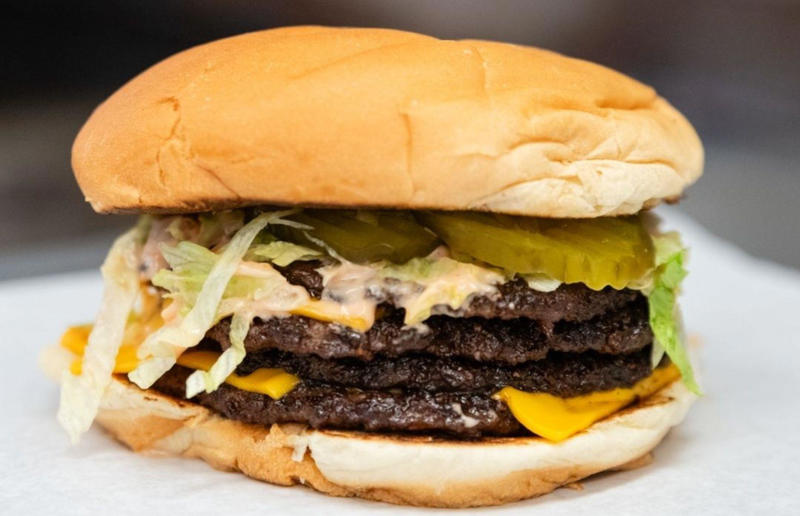 42. Utah: Big Ben, Burger Bar, Roy 54. Tennessee: Dyer's Single, Dyer's Burgers, Memphis, 53. Alabama: hamburger, Dub's Burgers, Athens, 52. Connecticut: The Original Burger, Louis' Lunch, New Haven, 51. California: Steakburger, The Apple Pan, Los Angeles, 50. Iowa: hamburger, B-Bops, various locations, 49. Maine: hamburger, Black Cow, Portland, 48. New Jersey: hamburger, White Manna, Hackensack, 47. New Hampshire: hamburger, Gilley’s Diner, Portsmouth, 46. Massachusetts: Hamburg, White Hut, West Springfield, 45. California: hamburger, In-N-Out Burger, various locations, 44. District of Columbia: Farmhouse Burger, Good Stuff Eatery, Georgetown, 43. Mississippi: Slugburger, Latham's Hamburger Inn, New Albany, 42. Utah: Big Ben, Burger Bar, Roy, 41. Wisconsin: hamburger, Sobelman's Pub & Grill, Milwaukee, 40. Wyoming: The Liberty Burger, Liberty Burger, Jackson, 39. Illinois: House-blend prime beef burger, Butcher & The Burger, Chicago, 38. Arizona: The Standard at The Stand Arcadia Burger Shoppe, Phoenix, 37. Colorado: Cricket Burger, The Cherry Cricket, Denver, 36. New York: Luger burger, Peter Luger Steakhouse, New York City, 35. Delaware: FTC, Farmer & the Cow, Wilmington, 34. Minnesota: Jucy Lucy, Matt’s Bar, Minneapolis, 33. Pennsylvania: hamburger, M2O Burgers & Salads, Philadelphia, 32. South Carolina: Classic, Big Gun Burger Shop, Charleston, 31. Idaho: The Classic, Holy Cow!, Nampa, 30. Kansas: House Burger, Dempsey's Burger Pub, Wichita, 29. Missouri: hamburger, Town Topic, Kansas City, 28. Nebraska: The Original, Cheeseburgers, Omaha, 27. New Mexico: Rustic, Rustic On The Green, Albuquerque, 26. Indiana: Smash burger, Workingman’s Friend, Indianapolis, 25. Vermont: Worthy Burger, Worthy Burger, South Royalton and Woodstock, 24. Arkansas: traditional hamburger, Hugo's, Fayetteville, 23. Texas: Tookie's Burger, Tookie's Hamburgers & More, Kemah, 22. Nevada: Plain Jane, Beefy's, Reno, 21. Georgia: Green Truck Classic, Green Truck Pub, Savannah, 20. New York: hamburger, All-American Hamburger Drive-In, Massapequa, 19. North Dakota: Carport, Sickies Garage Burgers & Brews, various locations, 18. Michigan: sliders, Motz’s Burgers, Detroit, 17. Michigan: Ground Round, Miller’s Bar, Dearborn, 16. Florida: hamburger, Mac's Drive-Thru, Gainesville, 15. West Virginia: Oscar, Oscar’s Breakfast, Burgers & Brews, Barboursville, 14. North Carolina: hamburger, Brooks’ Sandwich House, Charlotte, 13. Kentucky: The Purist, Bard's Burgers & Chili, Covington, 12. Maryland: Hamburger, Burger Bros., Towson, 11. Oklahoma: single onion burger, Tucker's Onion Burgers, various locations, 10. Rhode Island: Stanley Burger, Stanley’s Famous Hamburgers, Central Falls, 9. Virginia: Beauvine, Beauvine Burger Concept, Richmond, 8. Oregon: The Original 100, Hwy 101 Burger, Lincoln City, 7. Ohio: hamburger, Kewpee Hamburgers, Lima, 6. Hawaii: hamburger, Kua Aina Sandwich Shop, Haleiwa, 5. Alaska: The Burger Stop, Tommy's Burger Stop, Anchorage, 4. Montana: Hamburger, The Burger Drive, Billings, 3. Washington: Seattle Classic, Von's 1000 Spirits, Seattle, 2. Louisiana: Butcher Burger, Cochon Butcher, New Orleans