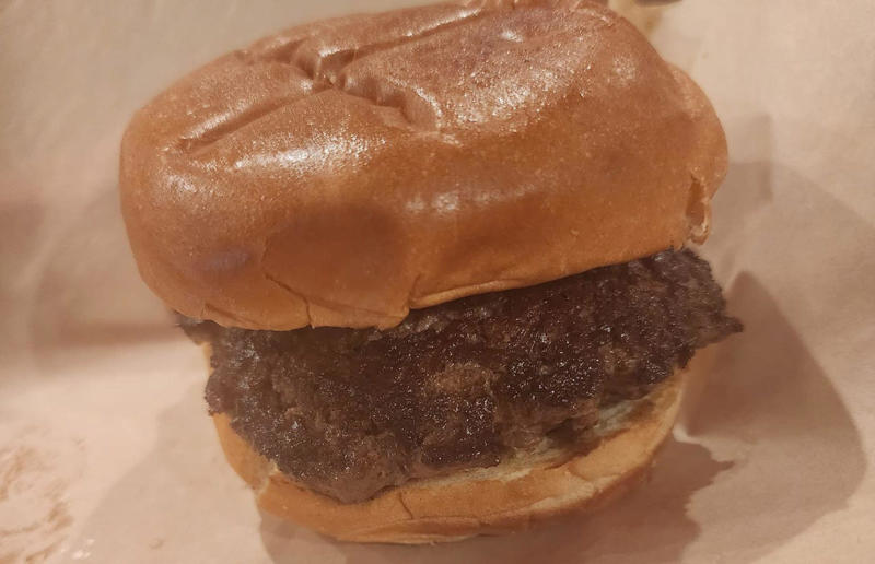 13. Kentucky: The Purist, Bard's Burgers & Chili, Covington 54. Tennessee: Dyer's Single, Dyer's Burgers, Memphis, 53. Alabama: hamburger, Dub's Burgers, Athens, 52. Connecticut: The Original Burger, Louis' Lunch, New Haven, 51. California: Steakburger, The Apple Pan, Los Angeles, 50. Iowa: hamburger, B-Bops, various locations, 49. Maine: hamburger, Black Cow, Portland, 48. New Jersey: hamburger, White Manna, Hackensack, 47. New Hampshire: hamburger, Gilley’s Diner, Portsmouth, 46. Massachusetts: Hamburg, White Hut, West Springfield, 45. California: hamburger, In-N-Out Burger, various locations, 44. District of Columbia: Farmhouse Burger, Good Stuff Eatery, Georgetown, 43. Mississippi: Slugburger, Latham's Hamburger Inn, New Albany, 42. Utah: Big Ben, Burger Bar, Roy, 41. Wisconsin: hamburger, Sobelman's Pub & Grill, Milwaukee, 40. Wyoming: The Liberty Burger, Liberty Burger, Jackson, 39. Illinois: House-blend prime beef burger, Butcher & The Burger, Chicago, 38. Arizona: The Standard at The Stand Arcadia Burger Shoppe, Phoenix, 37. Colorado: Cricket Burger, The Cherry Cricket, Denver, 36. New York: Luger burger, Peter Luger Steakhouse, New York City, 35. Delaware: FTC, Farmer & the Cow, Wilmington, 34. Minnesota: Jucy Lucy, Matt’s Bar, Minneapolis, 33. Pennsylvania: hamburger, M2O Burgers & Salads, Philadelphia, 32. South Carolina: Classic, Big Gun Burger Shop, Charleston, 31. Idaho: The Classic, Holy Cow!, Nampa, 30. Kansas: House Burger, Dempsey's Burger Pub, Wichita, 29. Missouri: hamburger, Town Topic, Kansas City, 28. Nebraska: The Original, Cheeseburgers, Omaha, 27. New Mexico: Rustic, Rustic On The Green, Albuquerque, 26. Indiana: Smash burger, Workingman’s Friend, Indianapolis, 25. Vermont: Worthy Burger, Worthy Burger, South Royalton and Woodstock, 24. Arkansas: traditional hamburger, Hugo's, Fayetteville, 23. Texas: Tookie's Burger, Tookie's Hamburgers & More, Kemah, 22. Nevada: Plain Jane, Beefy's, Reno, 21. Georgia: Green Truck Classic, Green Truck Pub, Savannah, 20. New York: hamburger, All-American Hamburger Drive-In, Massapequa, 19. North Dakota: Carport, Sickies Garage Burgers & Brews, various locations, 18. Michigan: sliders, Motz’s Burgers, Detroit, 17. Michigan: Ground Round, Miller’s Bar, Dearborn, 16. Florida: hamburger, Mac's Drive-Thru, Gainesville, 15. West Virginia: Oscar, Oscar’s Breakfast, Burgers & Brews, Barboursville, 14. North Carolina: hamburger, Brooks’ Sandwich House, Charlotte, 13. Kentucky: The Purist, Bard's Burgers & Chili, Covington, 12. Maryland: Hamburger, Burger Bros., Towson, 11. Oklahoma: single onion burger, Tucker's Onion Burgers, various locations, 10. Rhode Island: Stanley Burger, Stanley’s Famous Hamburgers, Central Falls, 9. Virginia: Beauvine, Beauvine Burger Concept, Richmond, 8. Oregon: The Original 100, Hwy 101 Burger, Lincoln City, 7. Ohio: hamburger, Kewpee Hamburgers, Lima, 6. Hawaii: hamburger, Kua Aina Sandwich Shop, Haleiwa, 5. Alaska: The Burger Stop, Tommy's Burger Stop, Anchorage, 4. Montana: Hamburger, The Burger Drive, Billings, 3. Washington: Seattle Classic, Von's 1000 Spirits, Seattle, 2. Louisiana: Butcher Burger, Cochon Butcher, New Orleans