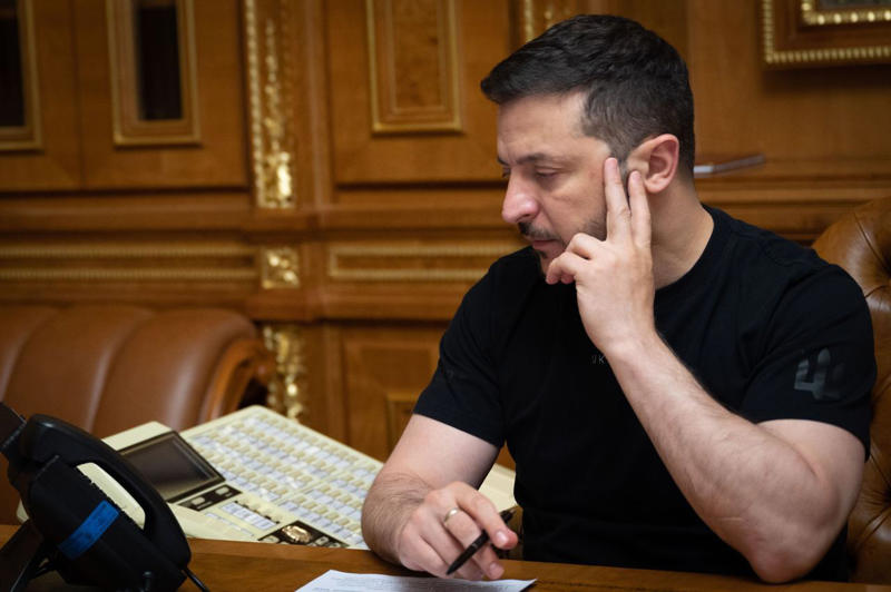 What we know about the phonecall, Putin revealed what Trump wants, Russia is ready to work toward peace, Defining a peace agreement, No Russian commitment to a ceasefire, Trump got little from a key moment, No 30-day ceasefire support from Putin, Trump’s message on Truth Social, “I believe it went very well”, Russia and Ukraine will negotiate, Trump touted the benefits of trade with Russia, Peace negotiations at the Vatican, Zelensky’s comments on the situation, Negotiations require all sides and powers, Trump said the US would stay involved, Zelensky and Trump spoke again