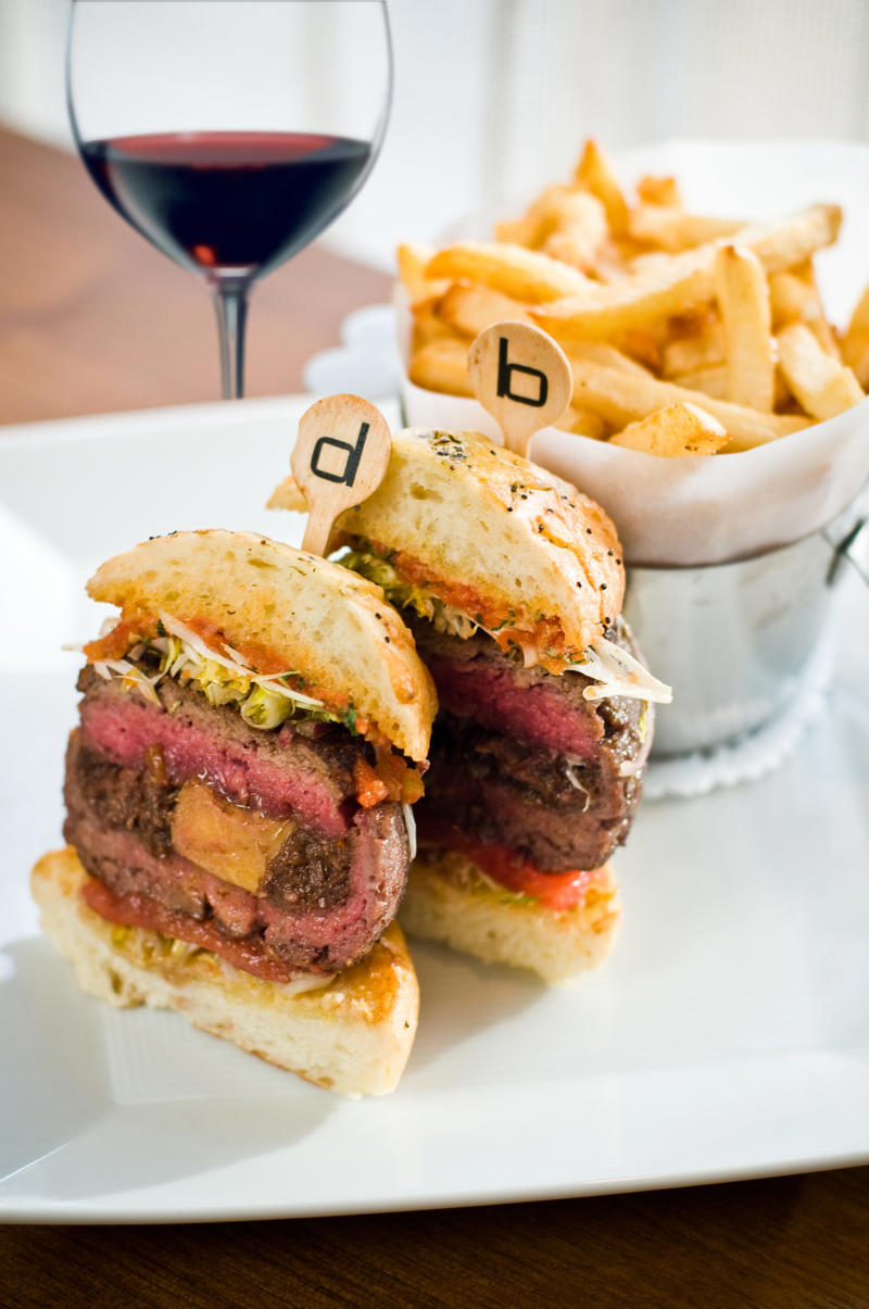Brass Ring Pub, Habit Burger & Grill, 1000 North, The Butcher’s Club, Honor Bar, Café Boulud, Okeechobee Steakhouse, Hive Bakery & Café, Tropical Smokehouse, Howley’s, Palm Beach Meats, Mary Lou’s, Mia Rosebud, Meat Market