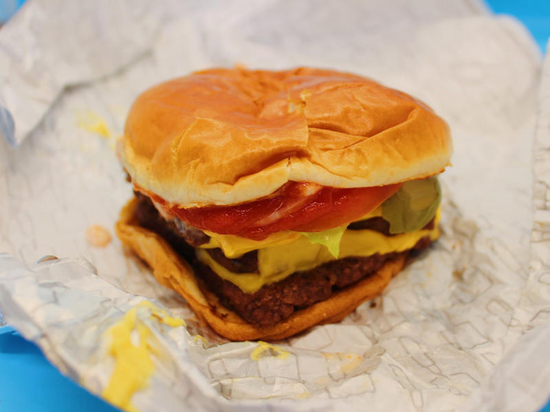The second-best burger I tried was Wendy's Dave's Triple. Shake Shack's double cheeseburger, my least favorite, was particularly large., I also tried the McDonald's Double Quarter Pounder with cheese., I would order this burger again., The third-best burger I tried was Wendy's Dave's Triple., My second-favorite burger was the new Big Arch burger from McDonald's.