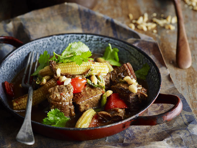 The best cuts for slow cooker beef recipes, You’ll need these…, Tips for slow cooking success, Slow cooker biryani , Slow cooker beef ragu , Slow cooker beef soup with chickpea & chorizo , Slow cooker massaman beef curry , Slow-cooker beef stroganoff , Slow cooker beef ramen with shiitake mushrooms , Slow-cooker beef cheeks in pedro ximénez , Beef and mushroom pies , Slow-cooker beer and thyme beef cheeks , Slow cooker five ingredient cottage pie , Beer and thyme beef cheeks , Slow-cooked Mexican beef chilli mole , Beef and vegetable soup , Coconut curried beef , Lasagne-style crock-pot , Beef casserole with cheesy herb dumplings , Coriander beef curry , Tuscan beef stew , What to serve with your slow cooker beef, More slow cooker inspiration, Even more slow cooker dinners