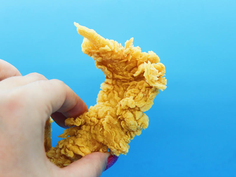 The chicken tenders from Popeyes were crispy, flaky, and crunchy. The chicken tenders were large and perfectly fried., The chicken tenders were crispy on the outside., However, there wasn't an abundance of chicken meat inside., Smashburger's chicken tenders were just slightly too fried for my liking., The chicken tenders, overall, tasted dry, even when paired with sauce., Next up were the crispy chicken tenders from Sonic Drive-In., The chicken tenders were evenly fried but on the thinner side., My ninth favorite chicken tenders came from Popeyes., The chicken tenders from Popeyes were crispy, flaky, and crunchy., The meat inside was flaky and moist as well., I thought the chicken tenders from Bojangles were flavorful and super crispy., I thought the chicken tenders were a good size., McDonald's just launched its new McCrispy Strips., The breading was relatively thin, but very crispy., The chicken strips packed a lot of flavor., Chick-fil-A's chicken tenders were perfectly crispy and juicy., The chicken tenders were nicely fried but still juicy on the inside., Wingstop's chicken tenders came in third place., The chicken tenders were large and well-breaded., These tenders were filled with real chicken., My second favorite chicken tenders came from Zaxby's., The chicken tenders were super crispy.