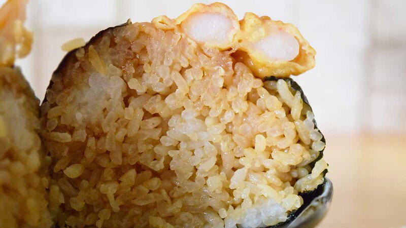 ロピア「魚萬 ほぼ海鮮巻き（とろたく）」, ロピア「小林さんちのおにぎり（海老天むす）」, ロピア「WATANABEシェフのチキンパエリア」, ロピアの惣菜は何時から販売してる？, ロピアの惣菜はいつ半額になるの？, ロピアの総菜はまずいという口コミがあるけどどうなの？