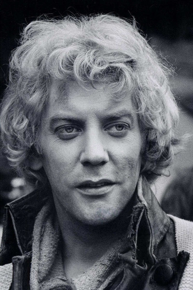 He made his film debut in 1964 "A life well lived", The legendary actor passed away on June 20, 2024, He suffered from multiple illnesses as a young child, He obtained formal training in theatre, He made his film debut in 1964, In 1970, he played 'Hawkeye Pierce' in Robert Altman's 'M*A*S*H', He shared the screen with Jane Fonda in 'Klute', A 1970s leading man, 'Revenge of the Body Snatchers', 'The Hunger Games' Trilogy, Sutherland had a complicated romantic history, Sutherland was able to share the screen with his son Kiefer, He got remarried in 1972, He received many honours throughout his career, His last acting role was in the 2023 miniseries 'Lawman: Bass Reeves'