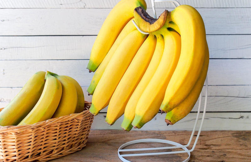 Use it or lose it, Broad bean pods, Broccoli, Cabbage and Brussels sprouts, Chickpea water, Clementines, Corn on the cob, Courgettes, Mushrooms, Root vegetables, Strawberries, Sweet potatoes, Tomatoes, Tortillas, Watercress