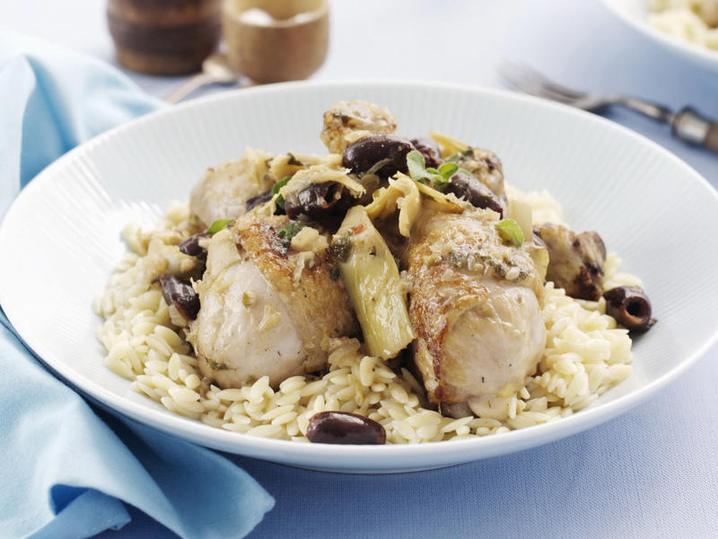 Delicious chicken drumstick recipes to try this week,          Barbecued tandoori chicken with cucumber &amp; avocado salad      ,          Slow cooker butter chicken      ,          One-pot apricot chicken with creamy rice      ,          Chicken tray bake with rhubarb, capsicum and chilli      ,          Citrus chicken drumsticks with chilli salt      ,          Chicken satay drumsticks with noodle salad      ,          Honey and soy drumsticks with easy fried rice      ,          Masala chicken drumsticks      ,          Jerk-spiced chicken drumsticks      ,          Tandoori chicken drumsticks      , An easy way to marinate chicken drumsticks