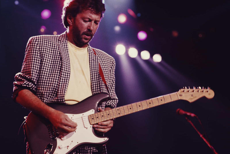 Eric Clapton Jeff Beck (1944 - 2023), Jimi Hendrix (1942–1970), Eric Clapton, Brian May, Angus Young, Keith Richards, Frank Zappa (1940–1993), Prince (1958–2016), B.B. King (1925–2015), Duane Allman (1946–1971), David Gilmour, Stevie Ray Vaughn (1954–1990), Hank Marvin, Robert Fripp, Joe Satriani