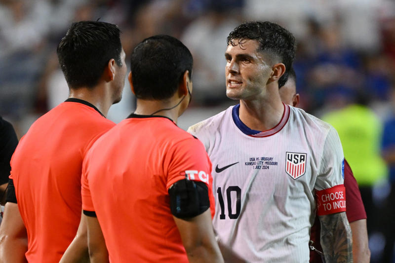 Refuse to shake hands For all the wrong reasons, Cut down at the Cup, Kicked around, Unreachable goals, First things first, Cleaning house, Reyna's rapid reaction, A complicated relationship, United state of shame, Doomed to repeat history, Panic mode, 2022 World Cup, Quality of opponent, Berhalter the savior, The fire gets hotter, The Copa catastrophe, Seeing red, Referee complaints, Tough breaks, 2026 pressure