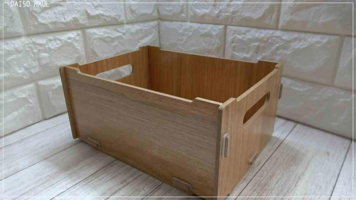 ダイソー「組立式収納BOX」の価格は？, ダイソー「組立式収納BOX」の商品サイズは？, ダイソー「組立式収納BOX」の素材は？, ダイソー「組立式収納BOX」のカラー展開は？