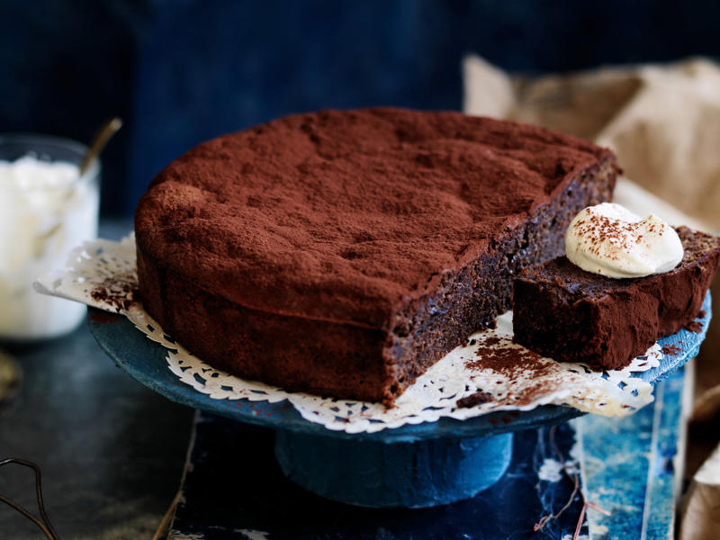 Test Kitchen tips for baking gluten free cakes, You’ll need these…, Gluten free cake recipes,          Gluten-free mandarin, polenta and macadamia cake      ,          Julie Goodwin’s gluten free banana cake      ,          Gluten-free chocolate hazelnut cake      ,          Gluten-free chocolate cake      ,          Watermelon cake      ,          Little gluten free chocolate cakes      ,          Pure apple cake with golden syrup custard      ,          Flourless orange &amp; white chocolate cake      ,          Chocolate cake with sour cherry ganache      ,          Cardamom and lemon cake with vanilla labne and lemon syrup      ,          Lemon and zucchini polenta cake      ,          Dark and dreamy chocolate cake      ,          Gluten-free New York cheesecake      ,          Ricotta, polenta and blueberry cake      ,          Gluten-free lamingtons      ,          Flourless chocolate roulade      ,          Flourless chocolate, prune &amp; hazelnut cake      ,          Polenta and ricotta cake with rosemary lemon syrup      ,          Flourless almond, peach and orange blossom loaves      ,          Gluten free rosewater chocolate cake      ,          Raw choc-peanut cake      ,          Lemontons      ,          Spiced apple cupcakes      ,          Earl grey and chocolate cheesecake      ,          Orange buttermilk syrup cake      ,          Sicilian almond, apple and ricotta cake with pecans      ,          Flourless hazelnut chocolate cake      ,          Gluten-free blueberry cake      ,          Gluten-free glace fruit cakes      ,          Gluten-free orange syrup cake      ,          Flourless fig, pecan and maple cake      ,          Upside-down mandarin polenta yoghurt cake      ,          Chocolate orange mousse cake      ,          Plum and lemon polenta cake      , How to make gluten free cupcakes, Savoury gluten free recipes, More gluten-free recipes