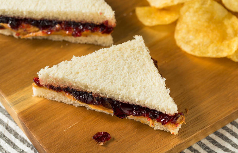 24. Removing crusts incorrectly 24. Removing crusts incorrectly, 23. Forgetting your leftovers, 22. Never experimenting with sweet alternatives, 21. Not getting creative for picky eaters, 20. Never preparing ahead, 19. Always using butter for toasted sandwiches, 18. Cutting subs incorrectly, 17. Overloading on calorie-dense spreads, 16. Leaving fillings sticking out, 15. Not storing sandwiches correctly, 14. Allowing tortillas to fall apart, 13. Not experimenting with texture, 12. Starting with dry toasted bread, 11. Failing to season, 10. Making the same old sandwiches, 9. Letting bacon escape the sides, 8. Cutting widthways, not diagonally, 7. Using the wrong bread, 6. Adding condiments too early, 5. Squashing the bread while slicing, 4. Choosing the wrong cheese, 3. Not soaking up the excess moisture, 2. Layering all wrong