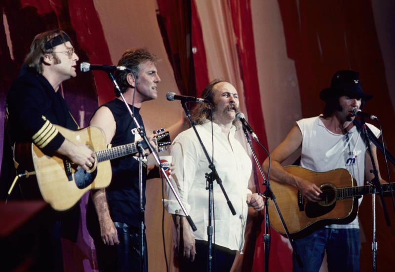Crosby, Stills, Nash & Young Crosby, Stills, Nash & Young, The Eagles, The Doors, Aerosmith, Van Halen, Metallica, Guns N' Roses, Fleetwood Mac, Bob Seger & the Silver Bullet Band, Steve Miller Band, Bruce Springsteen and the E Street Band, Foo Fighters, The Doobie Brothers
