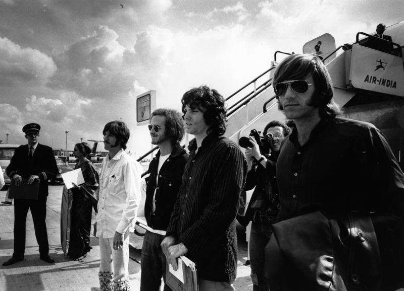 The Doors Crosby, Stills, Nash & Young, The Eagles, The Doors, Aerosmith, Van Halen, Metallica, Guns N' Roses, Fleetwood Mac, Bob Seger & the Silver Bullet Band, Steve Miller Band, Bruce Springsteen and the E Street Band, Foo Fighters, The Doobie Brothers