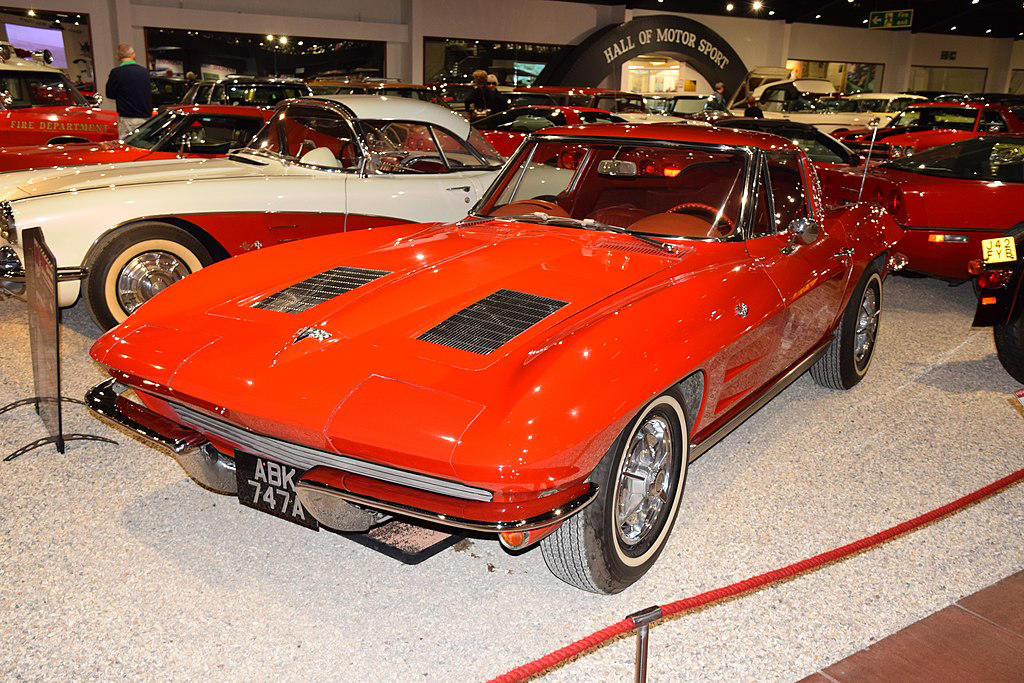 Batmobile (1966), Munster Koach (1964), Ecto-1 (1984), KITT (1982), 1948 Tucker Torpedo, Jaguar E-Type (1961), 1960 Aston Martin DB4 GT Zagato, Volvo P1800, 1963 Chevrolet Corvette Sting Ray Coupe, Nissan Skyline GTR R34, 1967 Alfa Romeo 33 Stradale, DeLorean DMC-12, Mazda Miata, Vin Boyle’s 1959 Dodge Custom Royal Sedan, Neil Flynn’s XL Falcon Sedan, David Andrews’s 1953 Ford Customline, Tony Alessi’s AP5 Valiant, George’s 1939 Plymouth Coupe, 1955 Mercedes-Benz 300SL Gullwing, 1970 Dodge Charger "General Lee", 1966 Shelby Cobra 427 Super Snake, 1964 Aston Martin DB5, 1969 Chevrolet Camaro SS, BMW 525i Art Car (1991), BMW M3 GTR Art Car (1992), BMW 850 CSi Art Car (1995), BMW H2R Art Car (2007), BMW M3 GT2 Art Car (2010), BMW M6 GT3 Art Car (2017), 1976 Cadillac Eldorado "Mirage"