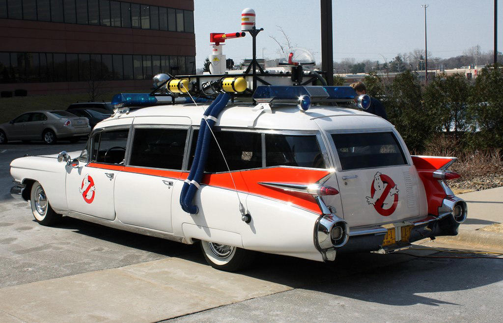 Batmobile (1966), Munster Koach (1964), Ecto-1 (1984), KITT (1982), 1948 Tucker Torpedo, Jaguar E-Type (1961), 1960 Aston Martin DB4 GT Zagato, Volvo P1800, 1963 Chevrolet Corvette Sting Ray Coupe, Nissan Skyline GTR R34, 1967 Alfa Romeo 33 Stradale, DeLorean DMC-12, Mazda Miata, Vin Boyle’s 1959 Dodge Custom Royal Sedan, Neil Flynn’s XL Falcon Sedan, David Andrews’s 1953 Ford Customline, Tony Alessi’s AP5 Valiant, George’s 1939 Plymouth Coupe, 1955 Mercedes-Benz 300SL Gullwing, 1970 Dodge Charger "General Lee", 1966 Shelby Cobra 427 Super Snake, 1964 Aston Martin DB5, 1969 Chevrolet Camaro SS, BMW 525i Art Car (1991), BMW M3 GTR Art Car (1992), BMW 850 CSi Art Car (1995), BMW H2R Art Car (2007), BMW M3 GT2 Art Car (2010), BMW M6 GT3 Art Car (2017), 1976 Cadillac Eldorado "Mirage"