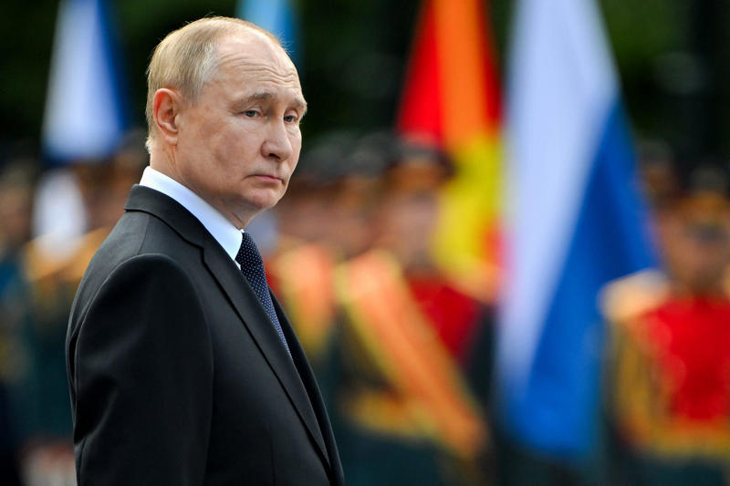 国際社会で孤立するロシア, ロシアと距離をとる同盟国, 親プーチン派が勢いを増す国とは？, コーカサス地方の小国、ジョージア, 急速に悪化する西側諸国との関係, 勢力争いの最前線, ハイブリッド戦争を仕掛けるロシア, 「ロシア法」と揶揄されるわけ, デモに繰り出すジョージアの人々, 政権与党「ジョージアの夢」, 旧ソ連時代に逆戻り？, スターリンはジョージア出身, 2024年10月26日の会選挙, ロシア寄りの与党勝利に反発の声, 新ロ派カベラシビリ氏が大統領に就任, 今年の地方選挙でも親プーチン派が圧勝, 独裁色を務めるジョージア