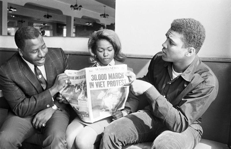 The times they are a changin', 1960: The Greensboro Sit-In, 1960: 'The pill' is born, 1960: The first televised presidential debate, 1960: John F Kennedy elected president, 1961: The Bay of Pigs fiasco dents US pride, 1961: A Freedom Bus is set on fire, 1962: Goodbye Norma Jean, 1962: The Cuban Missile Crisis, 1962: Duck and cover, 1962: Backyard fallout shelters, 1963: Martin Luther King Jr has a dream, 1963: The assassination of President Kennedy shocks the nation, 1963: Suspects from the grassy knoll, 1964: The Beatles appear on the Ed Sullivan Show, 1964: The Civil Rights Act is finally passed, 1965: A civil rights march in Alabama, 1965: The birth of the hippie, 1965: LBJ's Great Society, 1966: Black Panther Party formed, 1966: First Star Trek episode airs, 1966: Muhammad Ali is drafted to go to Vietnam, 1967: Protestors burn draft cards, 1967: Inequality continues on the battlefield, 1967: The Green Bay Packers win the first Super Bowl, 1967: The Summer of Love, 1968: Riots after Martin Luther King Jr is assassinated, 1969: One small step for man..., 1969: Woodstock, the dream, 1969: Woodstock, the reality