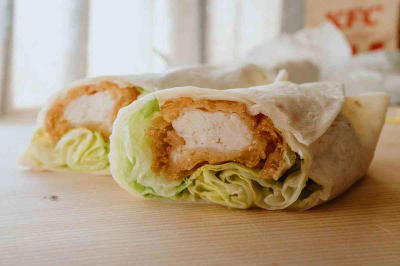 【ケンタッキー】ハンバーガー・通常メニューのカロリー一覧, 【ケンタッキー】ハンバーガー・期間＆数量限定メニューのカロリー一覧＜2025年4月時点＞, 第1位：「カーネルクリスピー」119kcal, 第2位：「ペッパーマヨツイスター」301kcal, 第3位：「辛口チキンフィレバーガー」384kcal, ケンタッキーのドリンクメニューのカロリーは？, ケンタッキーでカロリーの低い部位はどこ？, ケンタッキーはカロリーがヤバイ？ 高い？ 良い口コミや悪い評判はある？