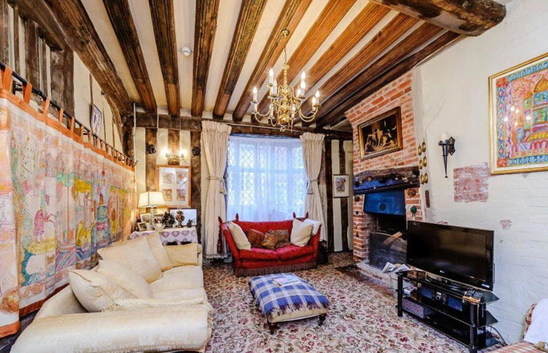 Harry's childhood home, Suffolk, UK Real homes as seen on screen, Beetlejuice Beetlejuice, The Deetz residence, New Jersey, USA, Harry Potter and the Deathly Hallows: Part 1, Harry's childhood home, Suffolk, UK, Chitty Chitty Bang Bang, Cobstone Mill, Buckinghamshire, UK, Basic Instinct, Catherine Tramell's house, Carmel-by-the-Sea, California, USA, Notting Hill, The flat above The Travel Bookshop, London, UK, The Goonies, Mikey Walsh's family home, Oregon, USA, The Wolf of Wall Street, Jordan Belfort's mansion, Long Island, USA Douglas Elliman, Mean Girls, Regina George's house, Toronto, Canada, Hocus Pocus, The Hocus Pocus Salem Cottage, Massachusetts, USA, Edward Scissorhands, The Boggs' home, Florida, USA, Sultenfuss Funeral Parlor, Florida, USA, Saturday Night Fever, Tony Manero's family home, New York, USA, The Money Pit, The Money Pit mansion, New York, USA, Bull Durham, Bull Durham house, North Carolina, USA, To Catch a Thief, Château de La Croix des Gardes, Cannes, France