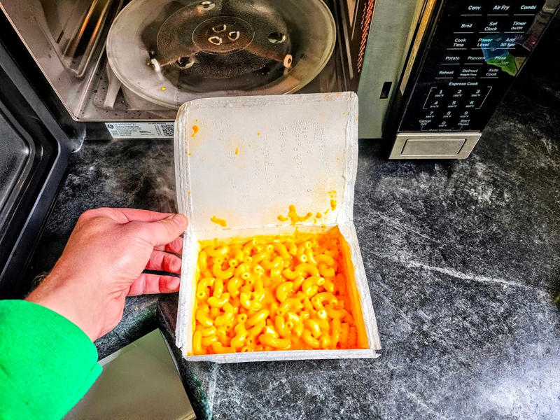 My thoughts on the GE 4-in-1 Microwave Oven, Cons to consider, Breville Combi-Wave vs. GE Air Fryer Microwave, What are your alternatives?, The bottom line
