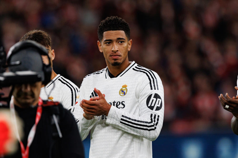 Jude Bellingham – €400,577 per week / €20,830,000 per year 2005 – Lionel Messi, 2007 – Sergio Agüero, 2008 – Anderson, 2009 – Alexandre Pato, 2011 – Mario Götze, 2012 – Isco, 2015 – Anthony Martial, 2016 – Renato Sanches, 2019 – João Félix, 2020 – Erling Haaland, 2021 – Pedri, 2023 – Jude Bellingham, 2024 – Lamine Yamal