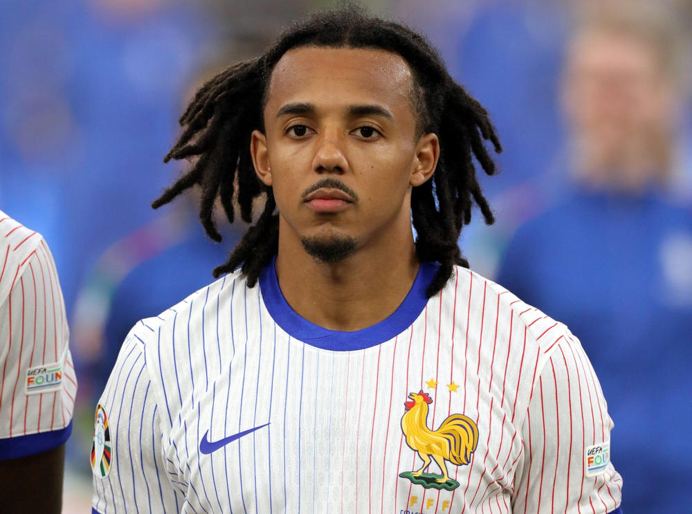 20. Marc Cucurella – 5,295 minutes, 19. Jan Oblak – 5,310 minutes, 17. Jules Koundé – 5,384 minutes, 16. Gregor Kobel – 5,385 minutes, 15. Lamine Yamal – 5,397 minutes, 13. David Raya – 5,430 minutes, 12. Virgil van Dijk – 5,446 minutes, 11. Josko Gvardiol – 5,461 minutes, 9. Jonathan Tah – 5,544 minutes, 8. Aurélien Tchouaméni – 5,609 minutes, 7. Jude Bellingham – 5,707 minutes, 5. Tijjani Reijnders – 5,787 minutes, 4. Achraf Hakimi – 5,844 minutes, 3. Mike Maignan – 5,926 minutes, 1. Federico Valverde – 6,480 minutes